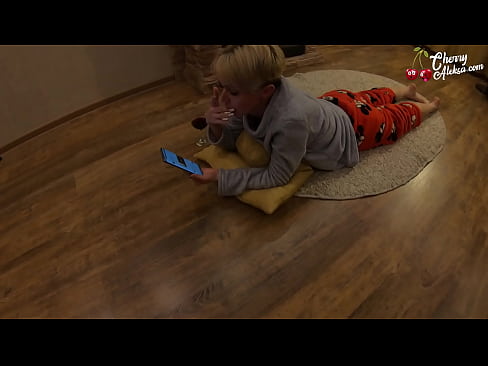 ❤️ Crazy Blonde So'rish Katta Dik So'rish va Bouncing Unda - Anal Seks Anal videoda bizda ❤