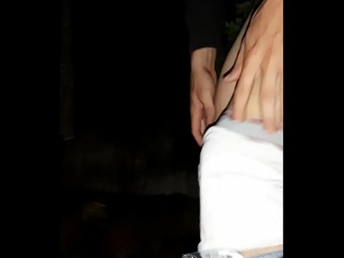❤️ Qo‘shnim karantin devorimga sakrab tushdi Anal videoda bizda ❤